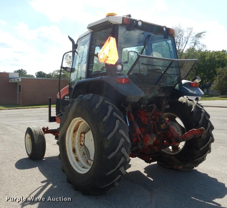 image for item DD6522 1999 New Holland TS100 tractor