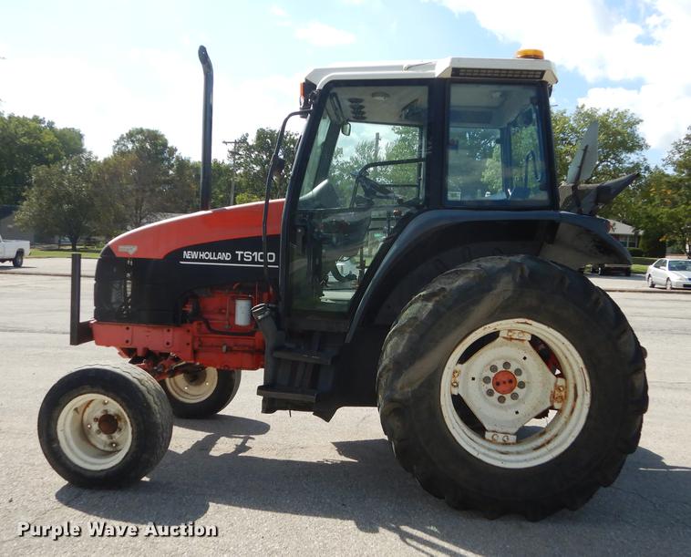 image for item DD6522 1999 New Holland TS100 tractor