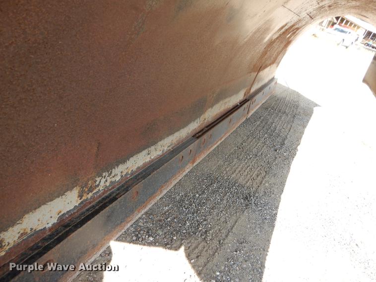 image for item DD6523 2003 Sterling LT7500 dump truck