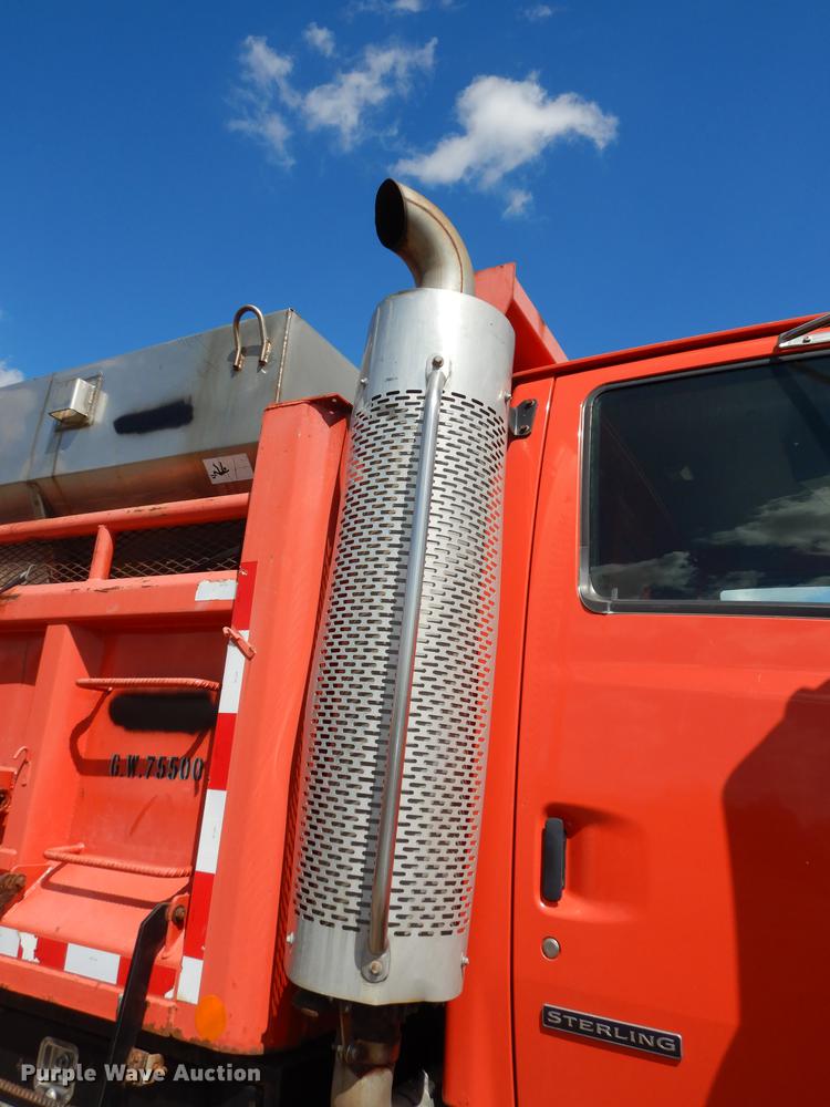 image for item DD6523 2003 Sterling LT7500 dump truck