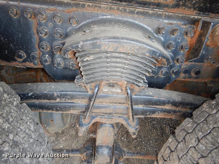 image for item DD6523 2003 Sterling LT7500 dump truck