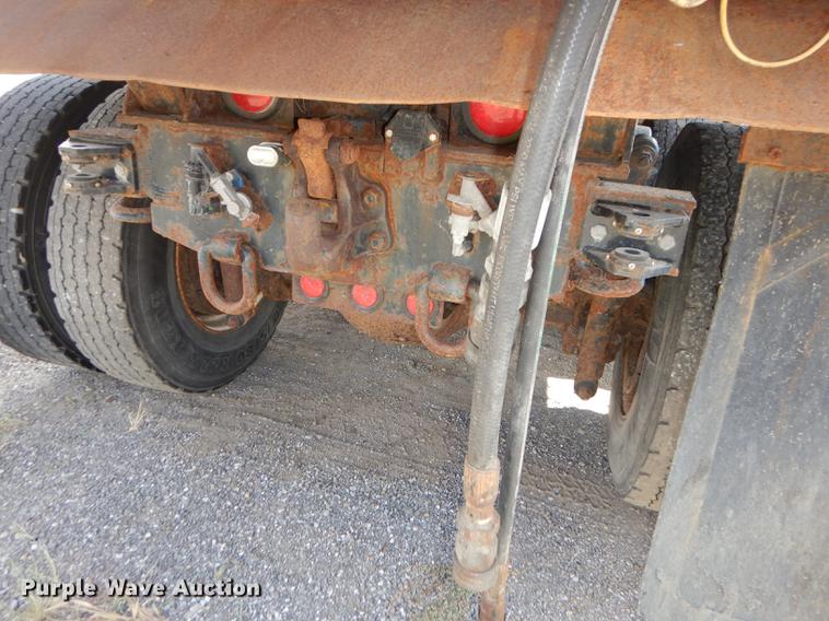 image for item DD6523 2003 Sterling LT7500 dump truck