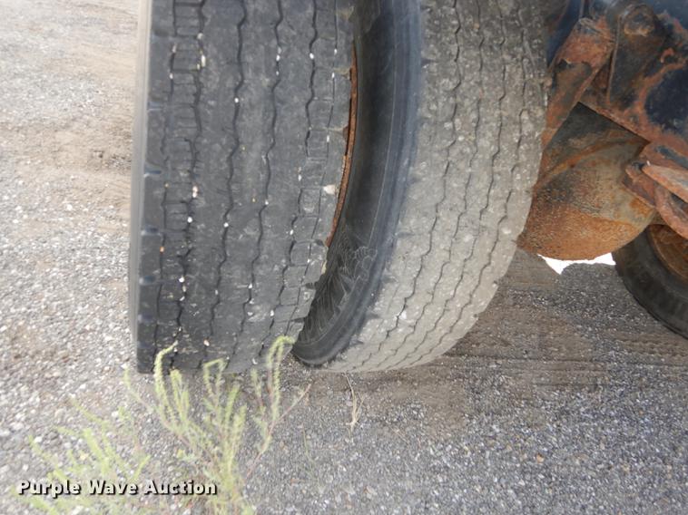 image for item DD6523 2003 Sterling LT7500 dump truck