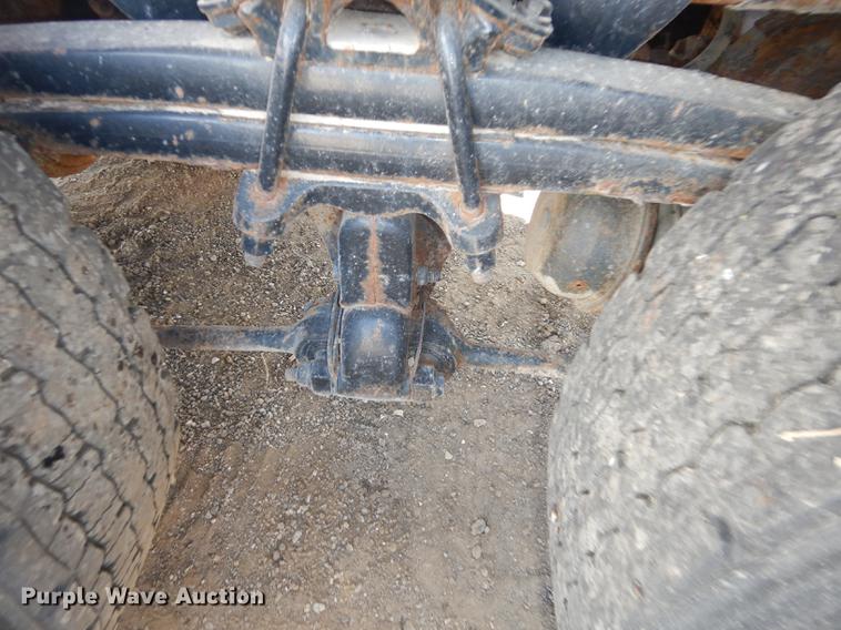 image for item DD6523 2003 Sterling LT7500 dump truck