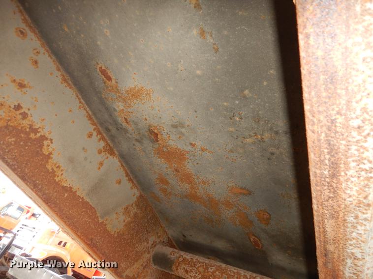 image for item DD6523 2003 Sterling LT7500 dump truck