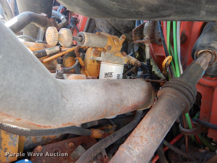 image for item DD6525 2003 Sterling LT7500 dump truck