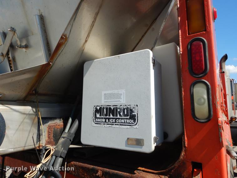 image for item DD6525 2003 Sterling LT7500 dump truck