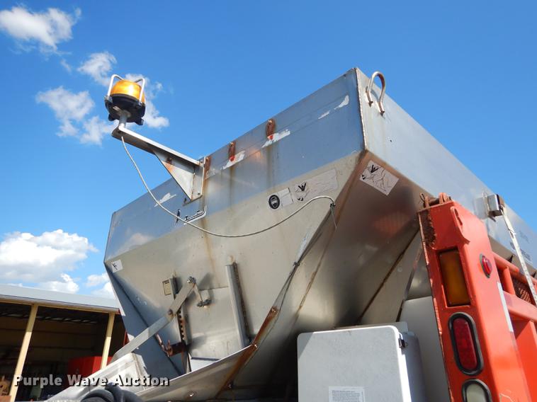 image for item DD6525 2003 Sterling LT7500 dump truck