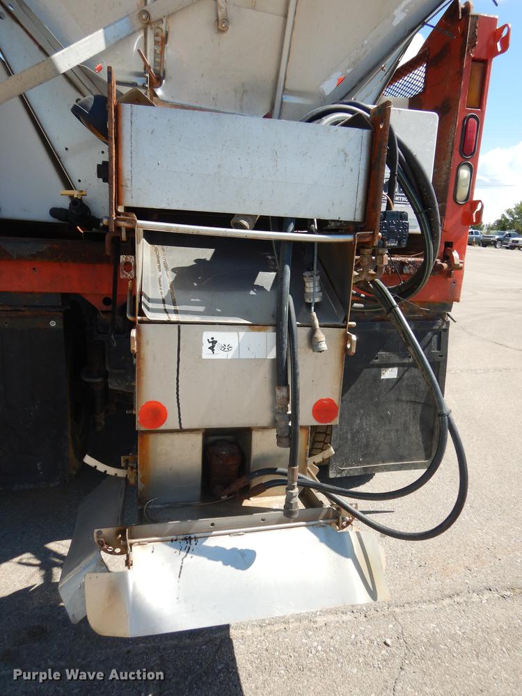 image for item DD6525 2003 Sterling LT7500 dump truck