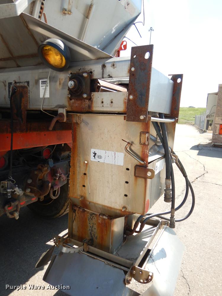 image for item DD6525 2003 Sterling LT7500 dump truck