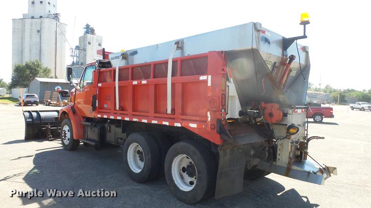 image for item DE7255 2001 Sterling LT7501 dump truck