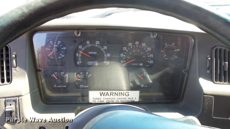 image for item DE7255 2001 Sterling LT7501 dump truck