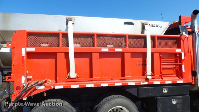 image for item DE7255 2001 Sterling LT7501 dump truck