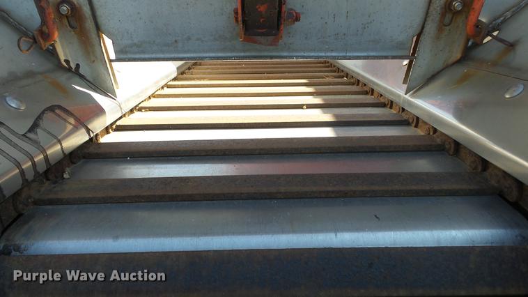 image for item DE7255 2001 Sterling LT7501 dump truck