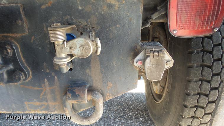 image for item DE7255 2001 Sterling LT7501 dump truck