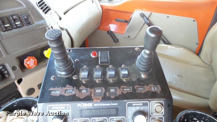 image for item DE7256 2003 Sterling LT7501 dump truck