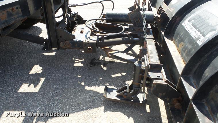 image for item DE7256 2003 Sterling LT7501 dump truck