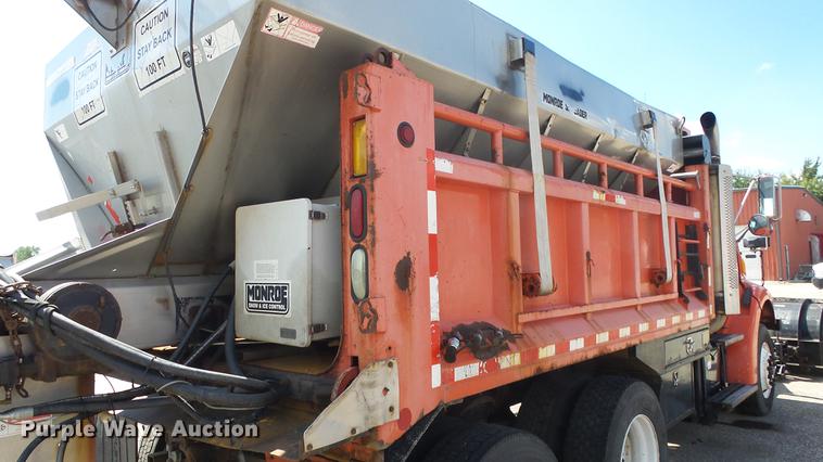 image for item DE7256 2003 Sterling LT7501 dump truck