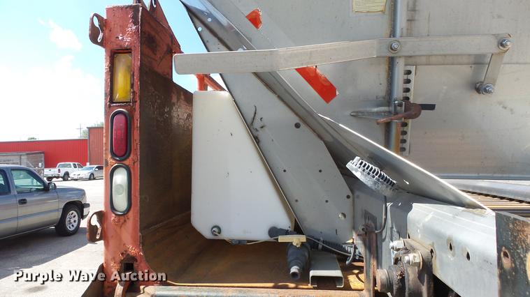 image for item DE7256 2003 Sterling LT7501 dump truck