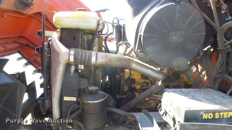 image for item DE7257 2001 Sterling LT7501 dump truck