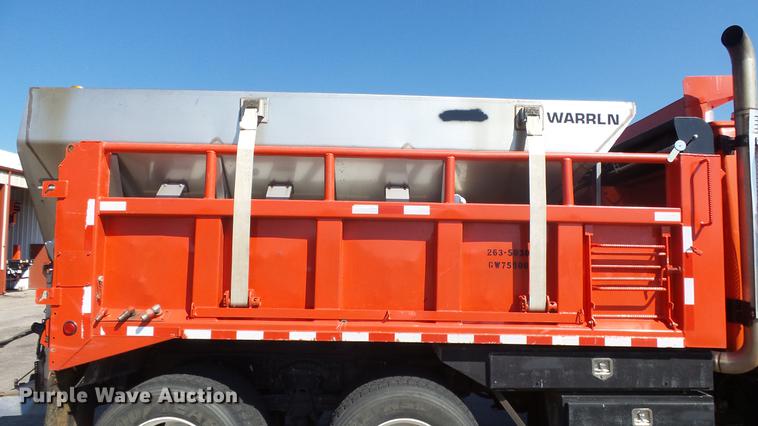 image for item DE7257 2001 Sterling LT7501 dump truck