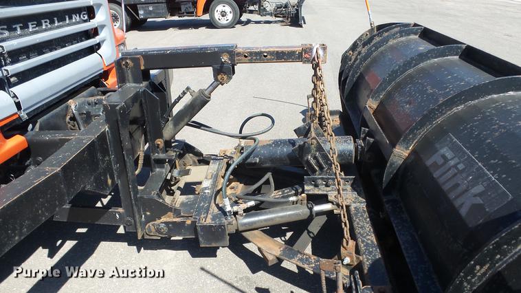 image for item DE7258 2001 Sterling LT7501 dump truck