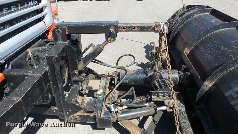 image for item DE7258 2001 Sterling LT7501 dump truck