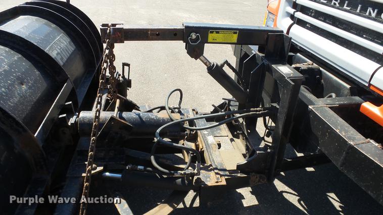 image for item DE7258 2001 Sterling LT7501 dump truck