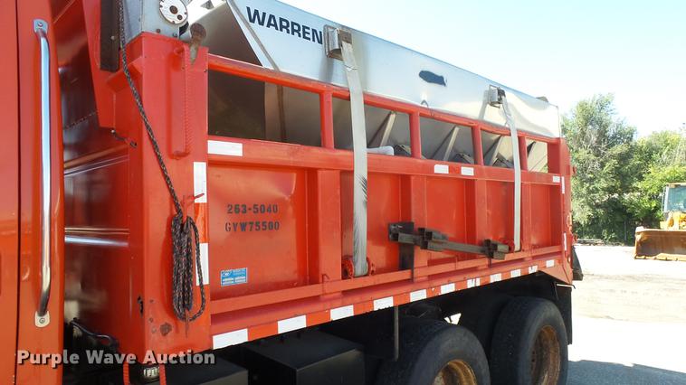 image for item DE7258 2001 Sterling LT7501 dump truck