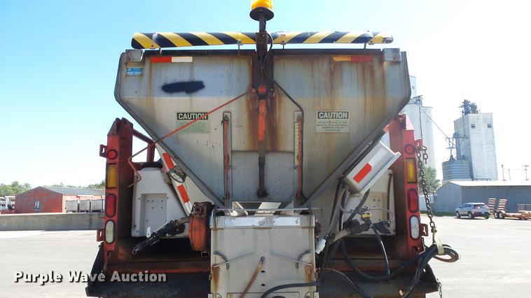 image for item DE7258 2001 Sterling LT7501 dump truck