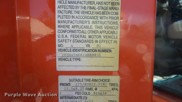 image for item DE7259 2001 Sterling LT7501 dump truck