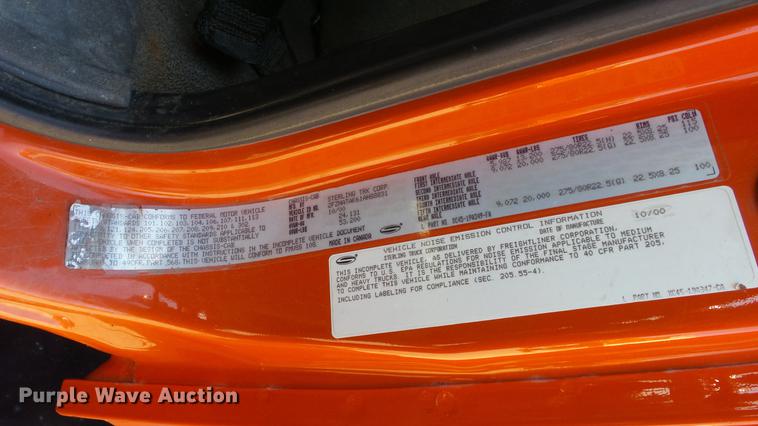 image for item DE7259 2001 Sterling LT7501 dump truck