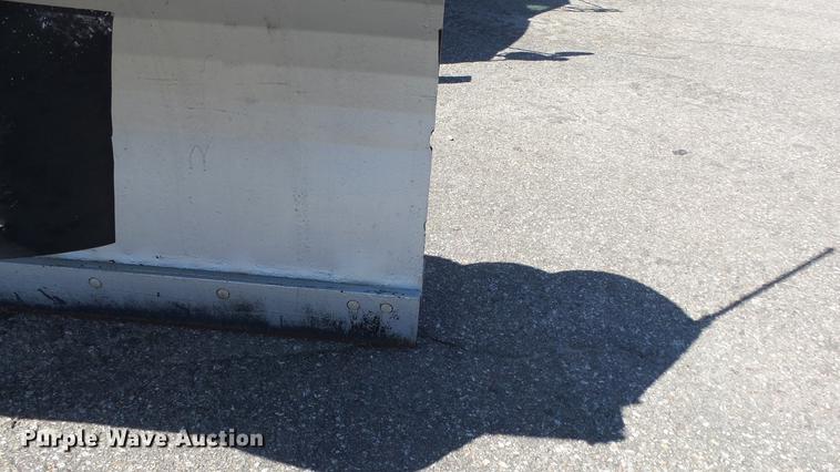 image for item DE7259 2001 Sterling LT7501 dump truck