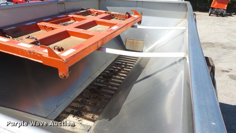 image for item DE7259 2001 Sterling LT7501 dump truck