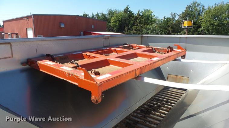 image for item DE7259 2001 Sterling LT7501 dump truck