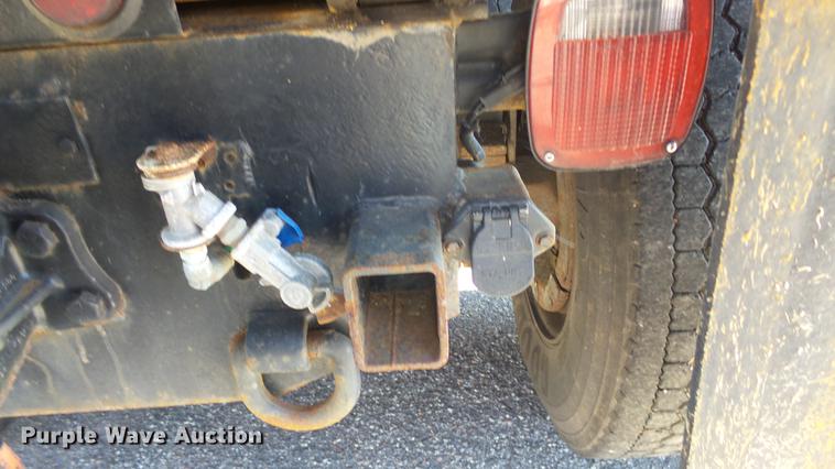 image for item DE7259 2001 Sterling LT7501 dump truck