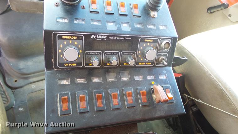 image for item DE7260 2001 Sterling LT7501 dump truck