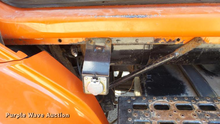 image for item DE7260 2001 Sterling LT7501 dump truck