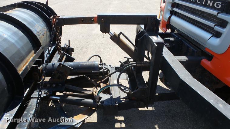 image for item DE7260 2001 Sterling LT7501 dump truck