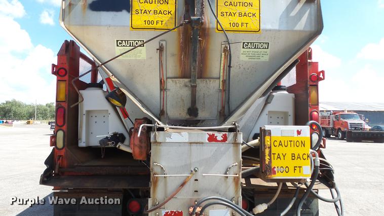 image for item DE7260 2001 Sterling LT7501 dump truck