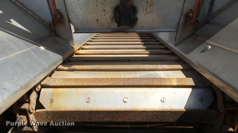 image for item DE7260 2001 Sterling LT7501 dump truck