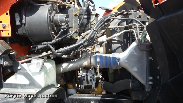 image for item DE7261 2005 Sterling LT7501 dump truck