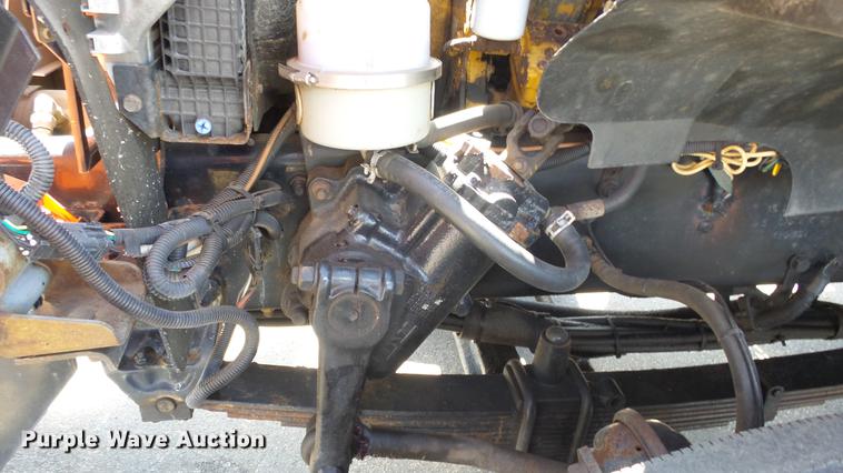 image for item DE7261 2005 Sterling LT7501 dump truck