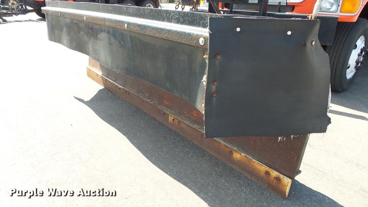 image for item DE7261 2005 Sterling LT7501 dump truck