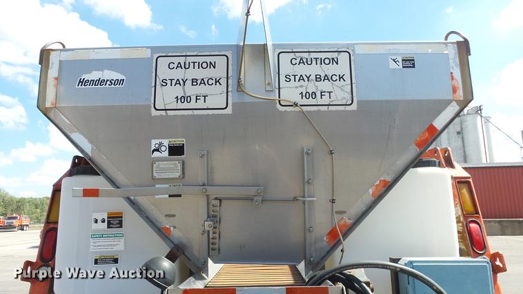 image for item DE7261 2005 Sterling LT7501 dump truck