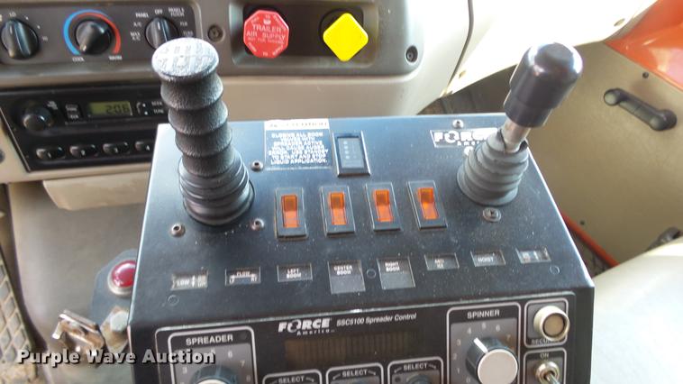 image for item DE7262 2001 Sterling LT7501 dump truck