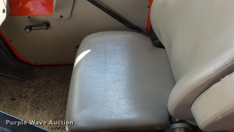 image for item DE7262 2001 Sterling LT7501 dump truck