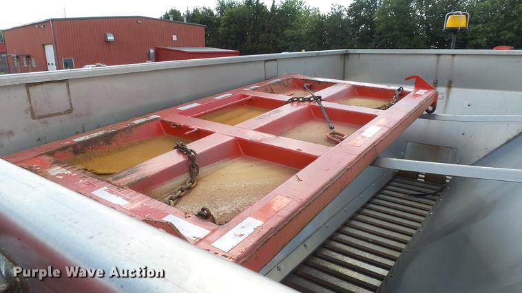 image for item DE7262 2001 Sterling LT7501 dump truck