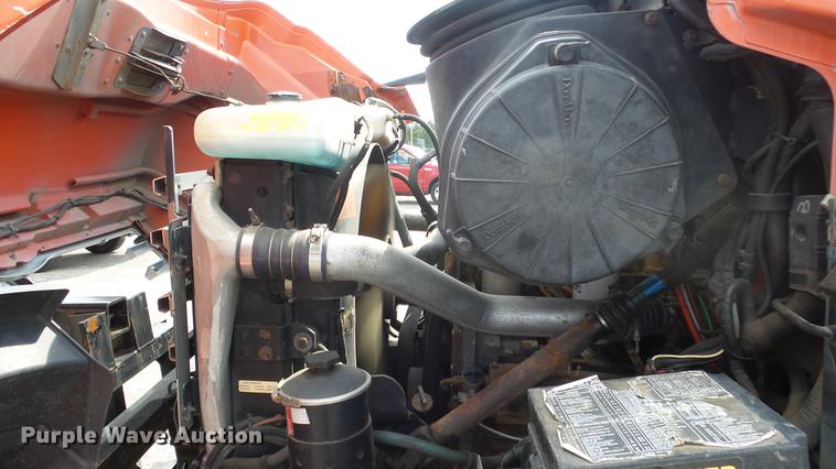 image for item DE7263 2001 Sterling LT7501 dump truck