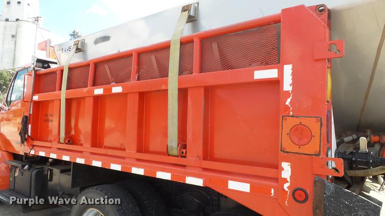image for item DE7263 2001 Sterling LT7501 dump truck
